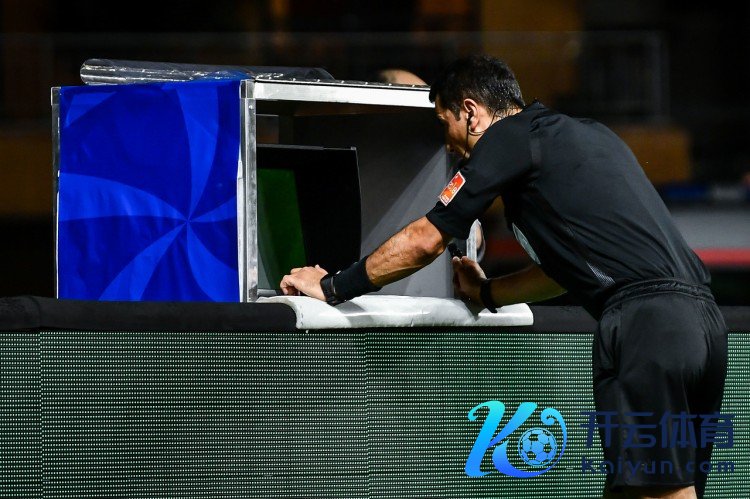 德甲裁判长：德甲下赛季引进半自动越位系统世界杯体育信息，下半赛季或进行试点